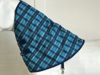 AXIOM 1800D BLUE CHECK/NAVY 220GM NECK RUG