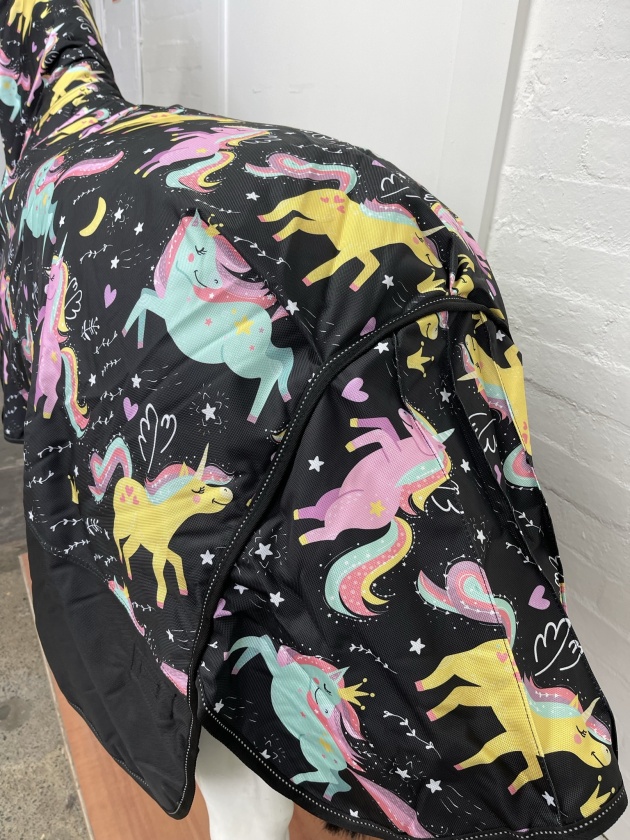 AXIOM 1800D BALLISTIC UNICORN SUPER TOUGH 100g HORSE COMBO RUG Ridelo